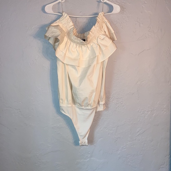 Express Ruffle Off The Shoulder Thong Bodysuit - Picture 4 of 6